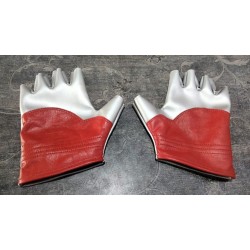 New Sam Wilson Captain America Gloves and Gauntlets New Sam Wilson Captain America Gloves and Gauntlets
